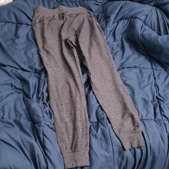 Ready to rulu pant lululemon - Picture 2 of 4